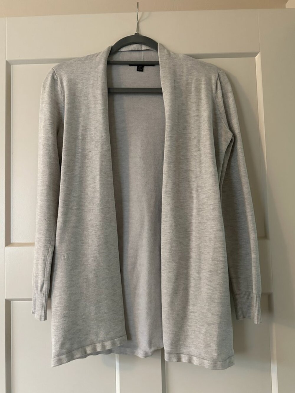 Women's Light Gray Sweater Cardign